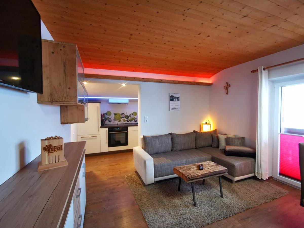 Haus Maria Larcher Bach  Buitenkant foto